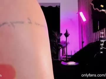 camilaramirez_ from Chaturbate