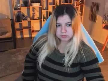 Admire sexy camslut Diaangell diaangell from Chaturbate