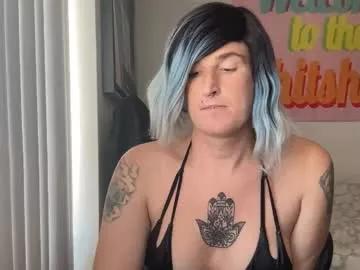 Checkout Divinathedivine, zie wants to masturbate for you divinathedivine from Chaturbate