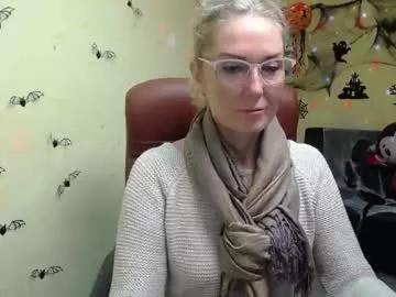 Discover Emmapark738567, she wants to masturbate for you emmapark738567 from Chaturbate