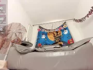 Dirty Foxyiyi wants you to fuck her body now foxyiyi from Chaturbate