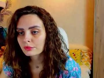 Join Chaturbate's Gloria_wood gloria_wood from Chaturbate