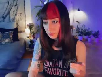 inkedvvitch from Chaturbate