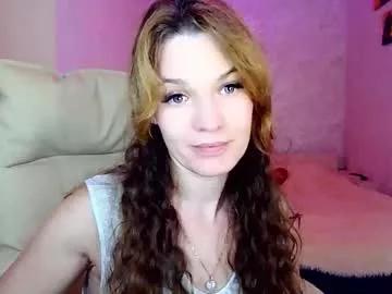 Explore Chaturbate's Itslunaday itslunaday from Chaturbate