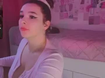 Cute Iwi_wi_wi wants you to fuck her body now iwi_wi_wi from Chaturbate