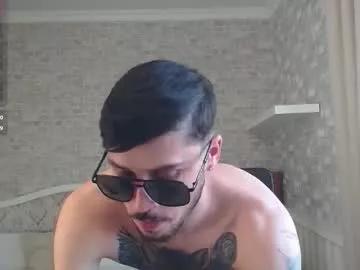 Check out sexy camslut Jonahshaw jonahshaw from Chaturbate