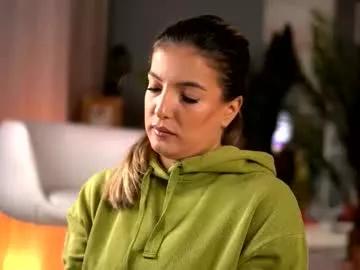 kellymathews from Chaturbate