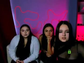 Checkout Chaturbate's Lisa_dark_ lisa_dark_ from Chaturbate