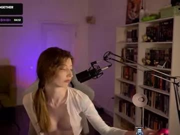 loony_moony from Chaturbate