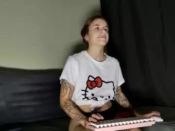 Admire Lucyrait, she wants to masturbate for you lucyrait from Chaturbate