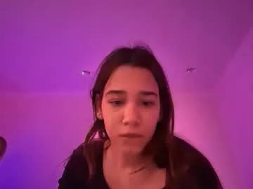 lucyrivera1 from Chaturbate