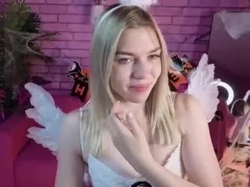Masturbate to 18 years old margo_robbbie from Chaturbate margo_robbbie from Chaturbate
