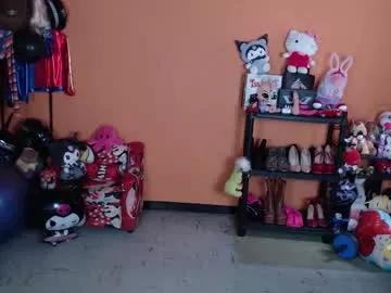 Try cute performer Missmia2 missmia2 from Chaturbate