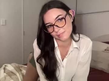 mollyy2006 from Chaturbate