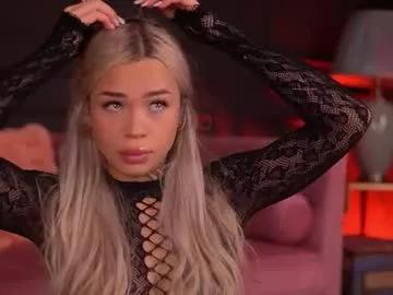 nickybennz from Chaturbate