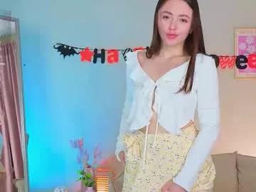 Checkout 18 years old oliviakis from Chaturbate oliviakis from Chaturbate