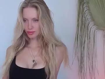 polynessia from Chaturbate