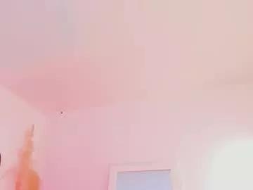 Cute Salomesimos1 wants you to fuck her body now salomesimos1 from Chaturbate