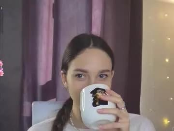 Masturbate to 18 years old softiedream from Chaturbate softiedream from Chaturbate