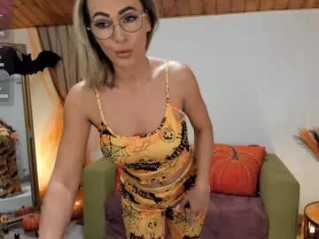 Try Chaturbate's Solar_criss solar_criss from Chaturbate