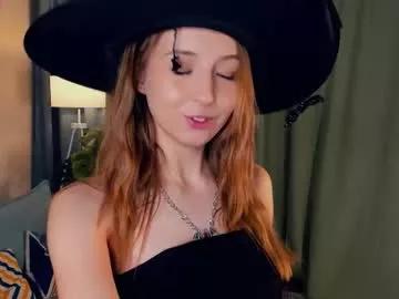Explore dirty camslut Tessiekhanponaphan tessiekhanponaphan from Chaturbate