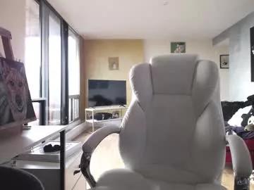 Watch cute camslut Tinykylie tinykylie from Chaturbate