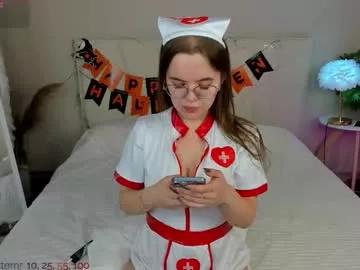 Hot Velvetwhisperss wants you to fuck her body now velvetwhisperss from Chaturbate