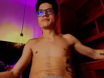 wolfan_sky from Chaturbate