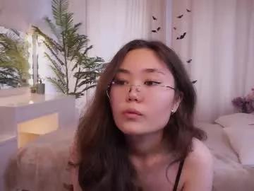 Watch hot camslut Yasminekeats yasminekeats from Chaturbate
