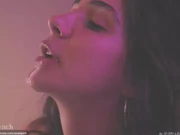 Check out gorgeous slut Zarahlynch zarahlynch from Chaturbate