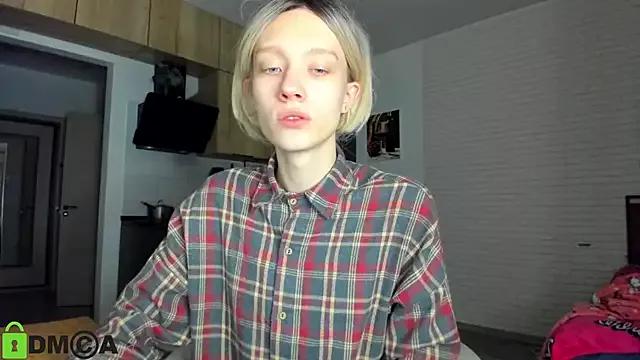 _Alice_Kitty from StripChat