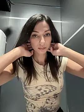 Watch _MiaQueen_, they want to masturbate for you _MiaQueen_ from StripChat