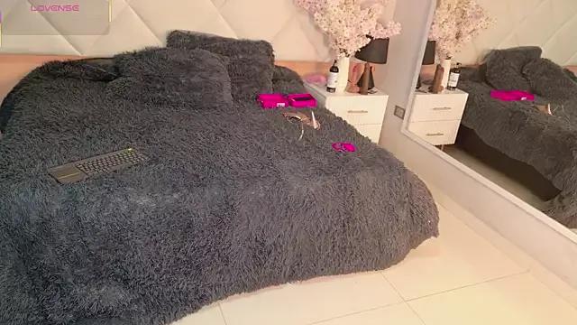 Naked amy_miller1 from StripChat amy_miller1 from StripChat