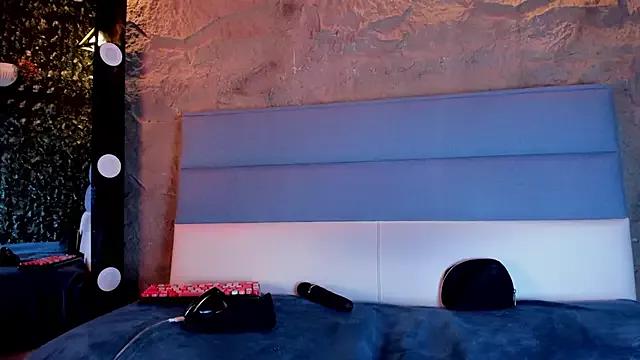 AngelinaBlanc_ from StripChat