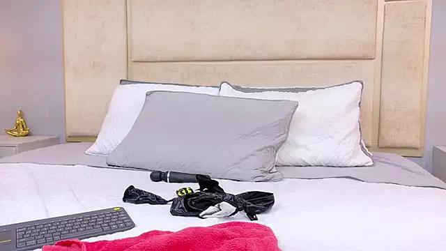 Sweet Ashley_HotGirl wants you to fuck her body now Ashley_HotGirl from StripChat