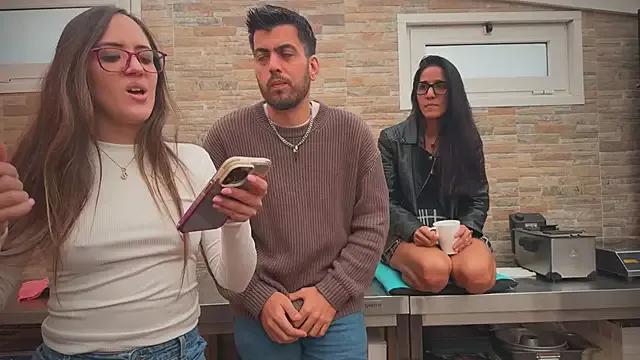 Masturbate to StripChat's Barfantasy barfantasy from StripChat