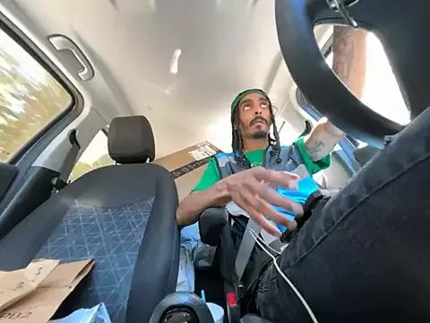 Try Bigjayy1000, they want to masturbate for you bigjayy1000 from StripChat