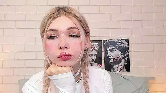 StripChat Blondy_Fina Blondy_Fina from StripChat