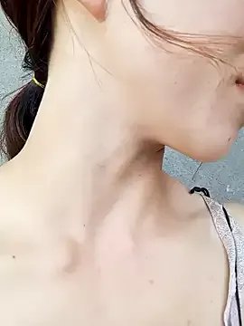 Freechat bonnie-00 on StripChat