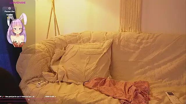 Discover naked model Bunnycuteshy bunnycuteshy from StripChat