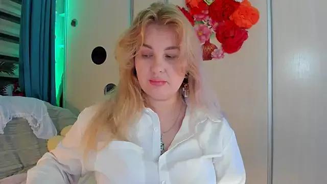 Masturbate to 23 years old CoraSwon from StripChat CoraSwon from StripChat