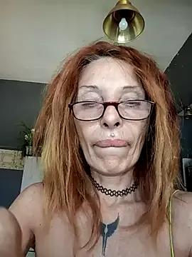 Amazing FrozenWaffle wants you to fuck her body now FrozenWaffle from StripChat
