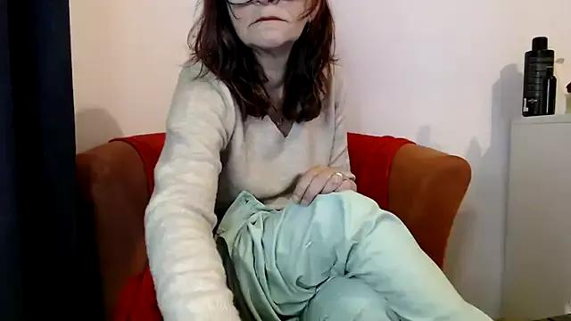 Masturbate to StripChat's Hotlinda45 hotlinda45 from StripChat