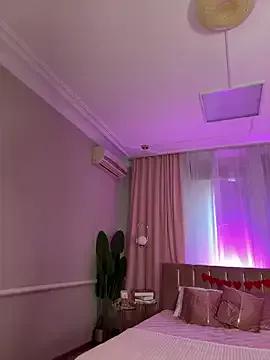 HugeBoobsAlice from StripChat