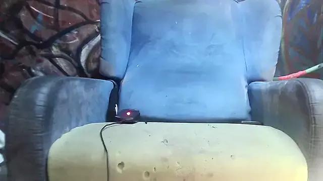 Join naked model IamNOTGAY90 iamNOTGAY90 from StripChat