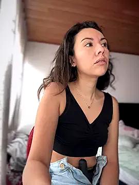 im_lorein from StripChat