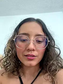 Masturbate to cute stripper Kay_LustyWife Kay_LustyWife from StripChat