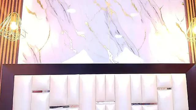 Kelly_Swift from StripChat