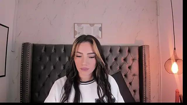 Kim_Blane from StripChat