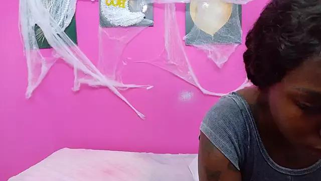 Checkout Kinkyandsavage, she wants to masturbate for you kinkyandsavage from StripChat